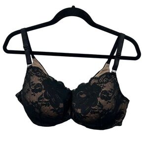 Torrid Curvy Elegant Black Sexy Lace Bra Plus Size 40DD